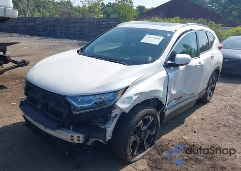 2018 Honda Cr-V Touring z USA, uszkodzony, nr VIN 5J6RW2H97JL011348